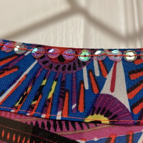 Chico’s Additions Multicolor Semi Sheer Blouse Size 1 - Picture 14 of 17